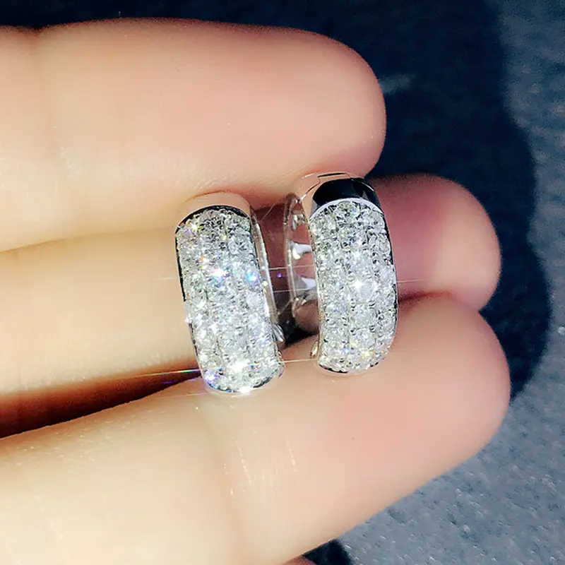 Huitan Dazzling Women's Hoop Earrings with White Cubic Zirconia Silver Color Circle Earrings Fashion Versatile Female Jewelry