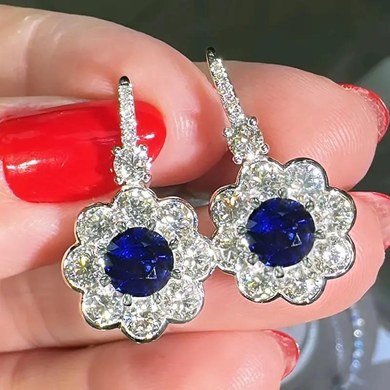 Huitan Elegant Lady Flower Drop Earrings Delicate Accessories with Bright Zirconia Silver Color Jewelry for Engagement Ceremony