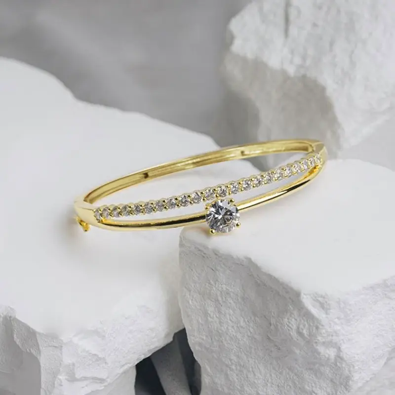 Huitan Chic Double Lines Design Bangle for Women Luxury Silver Color/Gold Color Cubic Zircon Hand Bangles Statement Girl Jewelry