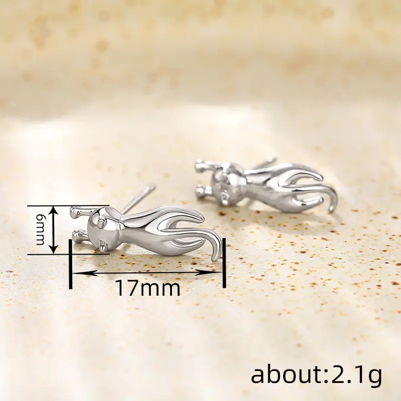 Huitan Minimalist Small Cat Animal Stud Earrings for Girls Ear Piercing Daily Wear Fashion Versatile Jewelry for Women Wholesale