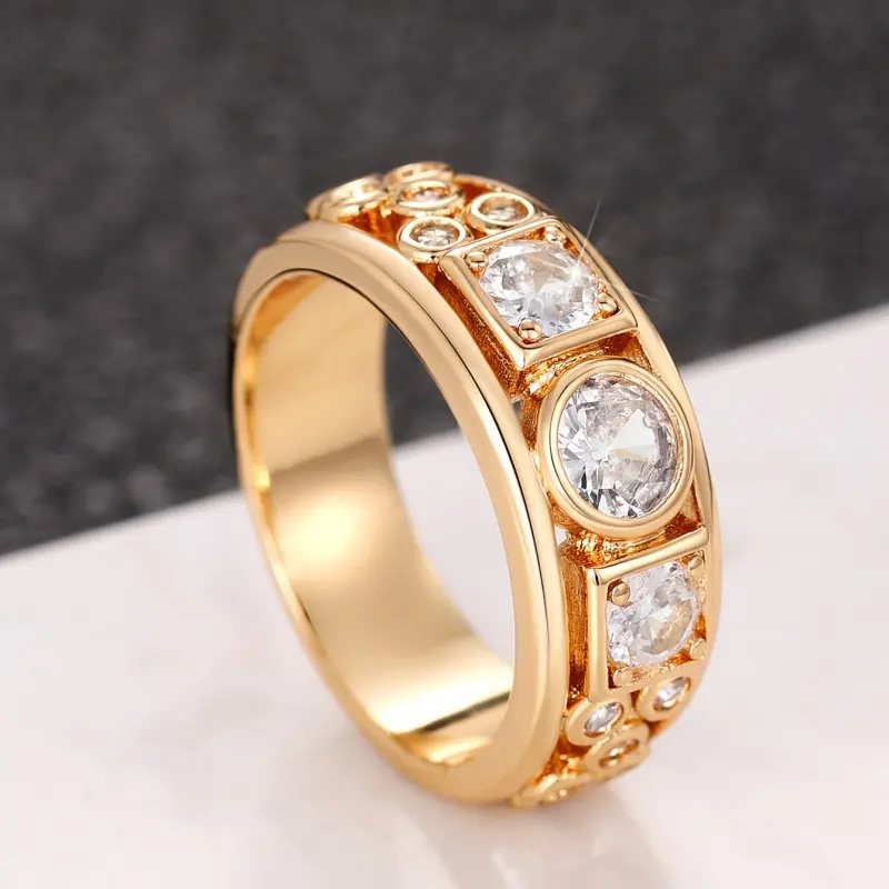 Huitan Fashion Women Rings with Geometric Cubic Zirconia Luxury Trendy Female Finger Accessories Daily Wear Party Modern Jewelry