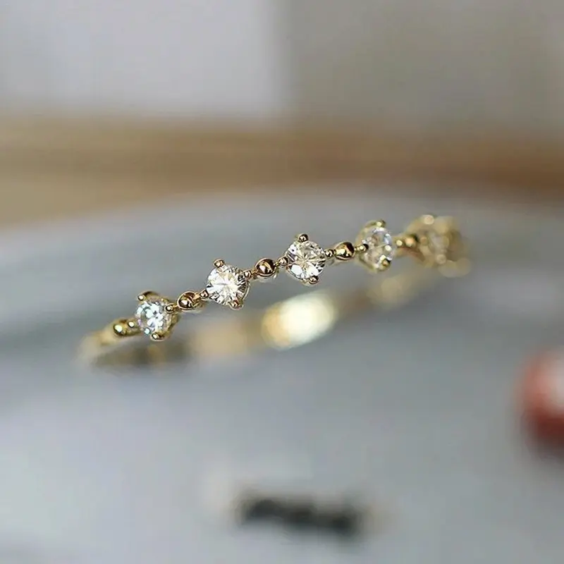 Huitan Fancy Women's Finger Rings Simple Stylish Female Accessories Versatile Luxury Trendy Wedding Bands Jewelry Gift Wholesale