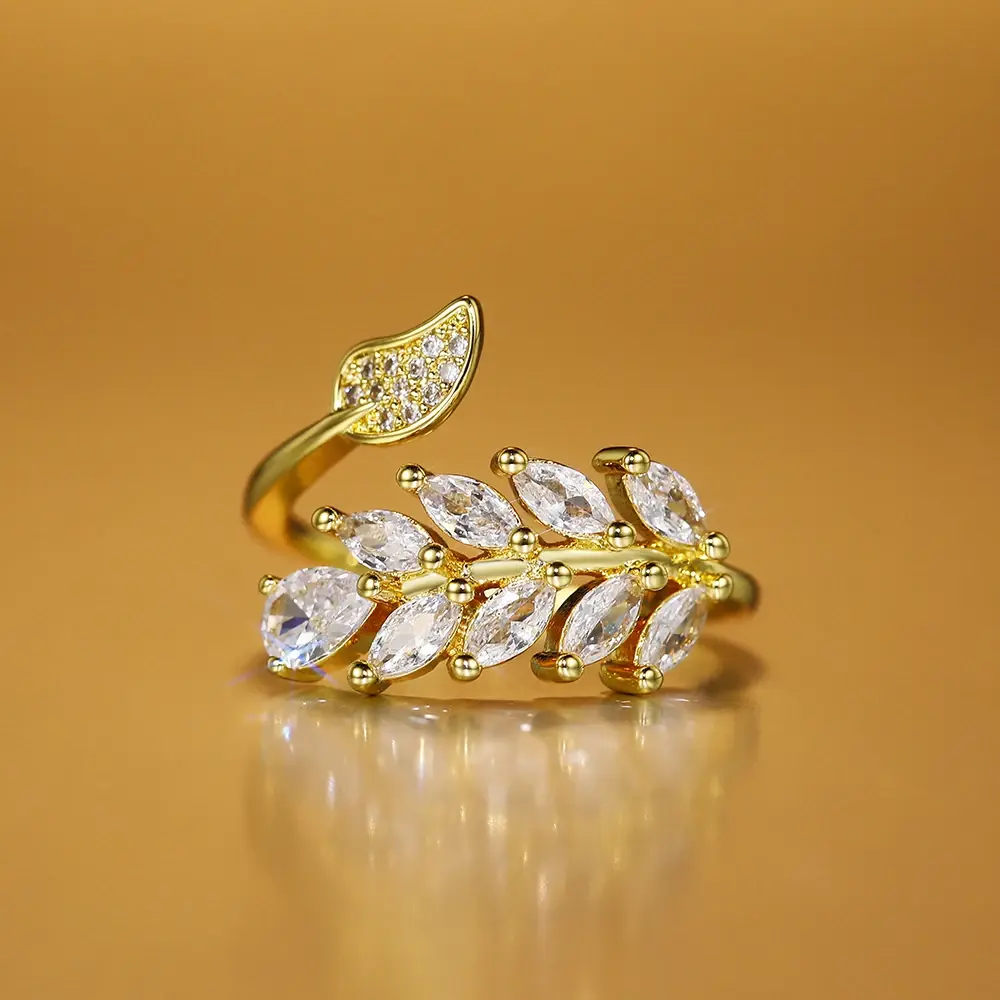 Huitan Personality Leaf Olive Shape Finger-rings Women Luxury Silver Color/Gold Color Cubic Zirconia Rings Wedding Party Jewelry