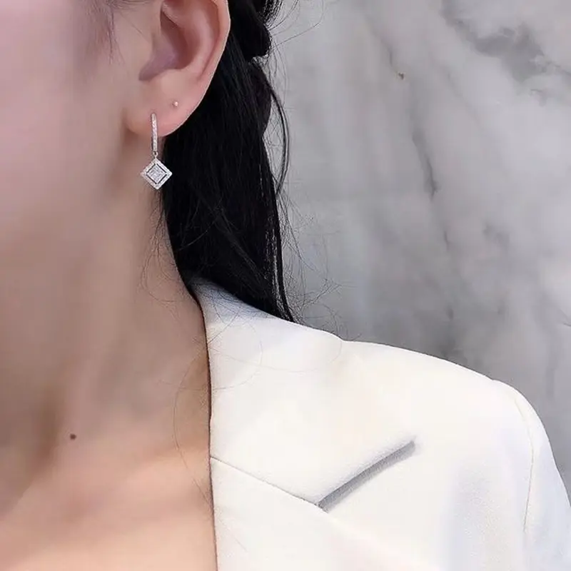 Huitan Fashion Versatile Women's Dangle Earrings High-quality Silver Plated Ear Accessories Bridal Wedding Earrings 2022 Jewelry
