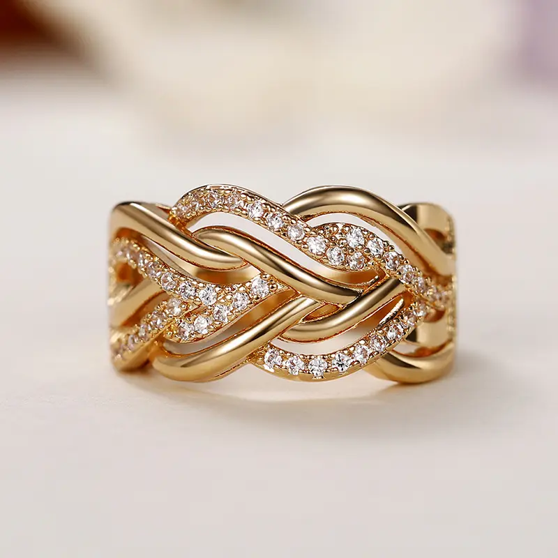 Huitan Fancy Twist Band Women's Rings Temperament Finger Accessories Engagement Wedding Bridal Rings for Party Fashion Jewelry