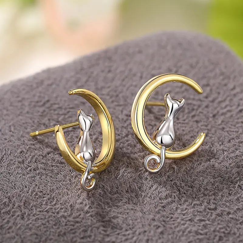 Huitan Chic Moon Cat Ear Nails Cute Girls Everyday Jewelry Metallic Style Animal Accessories for Women Graceful Jewelry Gift