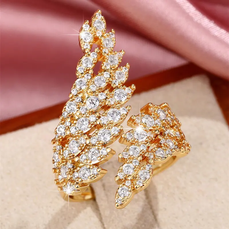 Huitan Trendy Feather Adjustable Ring for Women Wedding Party Sparkling Cubic Zirconia Rings Silver Color Drop Shipping Jewelry
