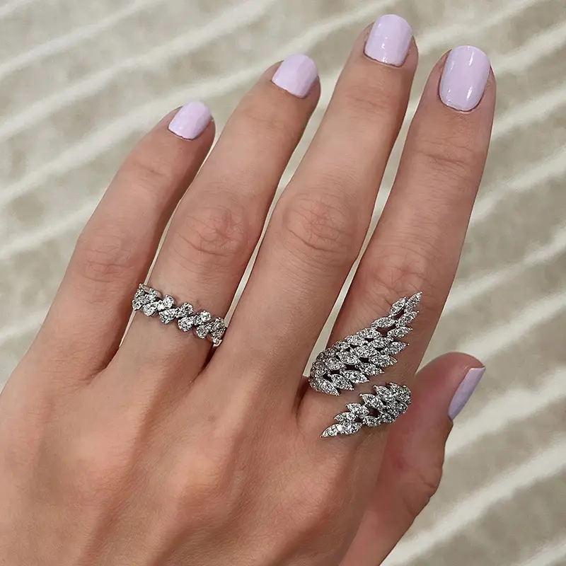 Huitan Trendy Feather Adjustable Ring for Women Wedding Party Sparkling Cubic Zirconia Rings Silver Color Drop Shipping Jewelry