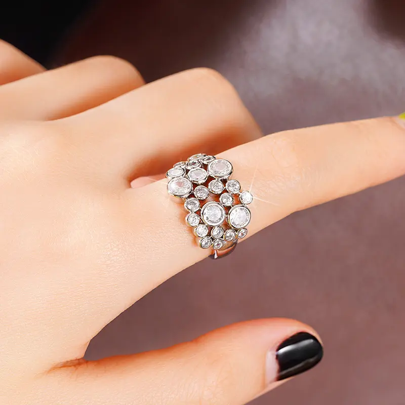Huitan Trendy Women Rings Full with Round Cubic Zirconia Silver Color High-quality Wedding Bands Accessories Modern Jewelry 2023