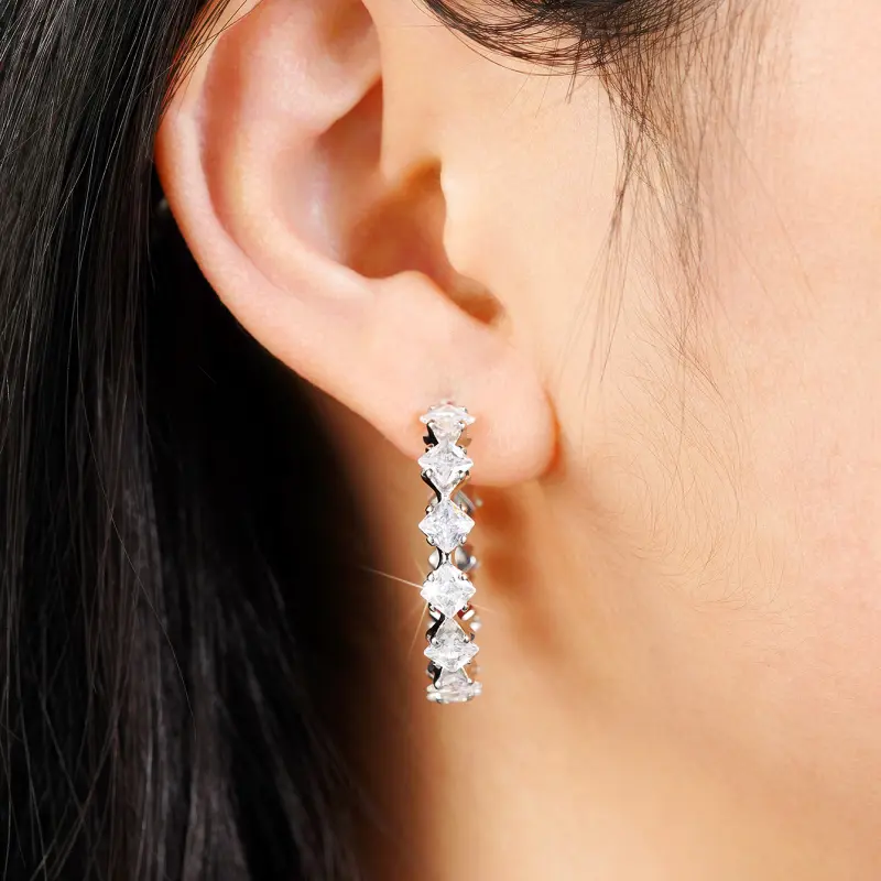 Huitan Women Big Circle Earrings Luxury Princess Square Cubic Zirconia Hoop Earrings Silver Color Modern Fashion Female Jewelry