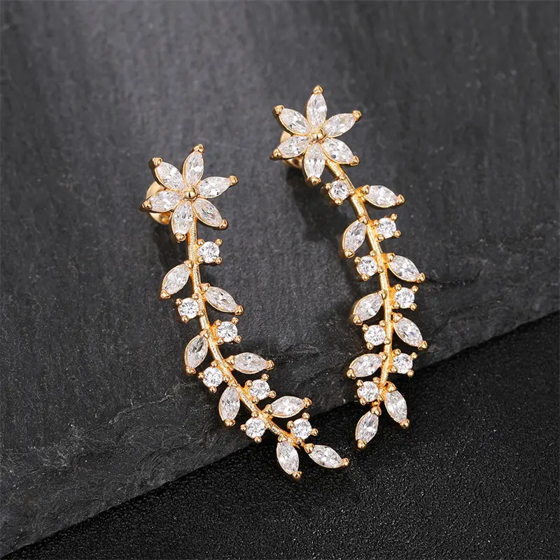 Huitan Trendy Flower Earrings for Women Full Paved Sparkling Cubic Zirconia Temperament Sweet Ear Accessories Fancy Gift Jewelry