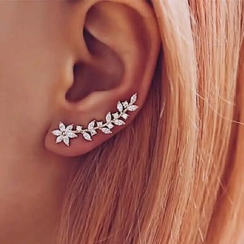 Huitan Trendy Flower Earrings for Women Full Paved Sparkling Cubic Zirconia Temperament Sweet Ear Accessories Fancy Gift Jewelry