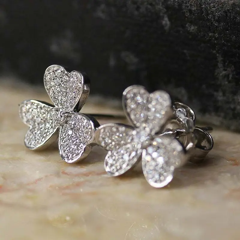 Huitan Gorgeous 3 Petal Stud Earring for Women Dazzling Crystal Zircon Stylish Design Fancy Gift for Girl Versatile Earrings Hot