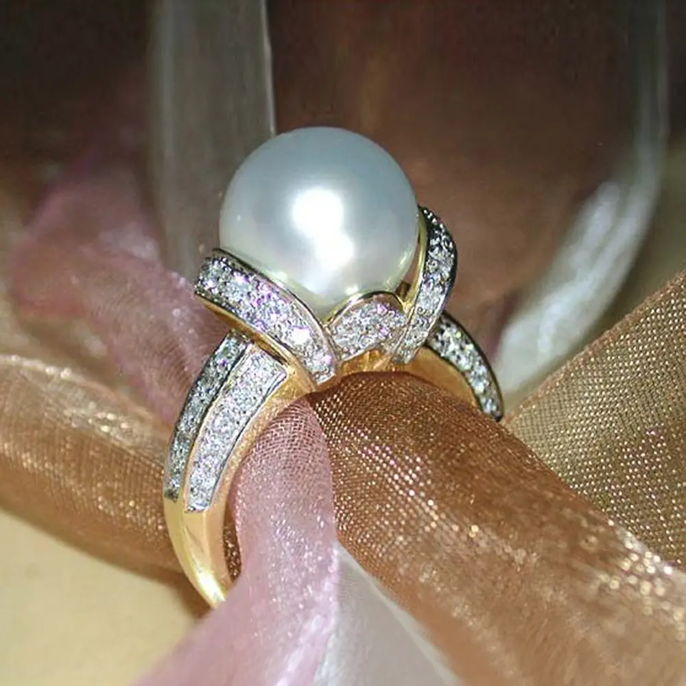 Huitan New Design Big Imitation Pearl Ring for Women Elegant Anniversary Party Ring High Quality Statement Jewelry Drop Shipping