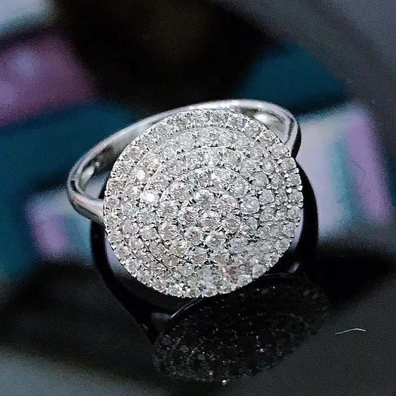 Huitan Bling Bling Cubic Zirconia Rings for Women Modern Fashion Design Luxury Engagement Wedding Bridal Jewelry Wholesale 2022