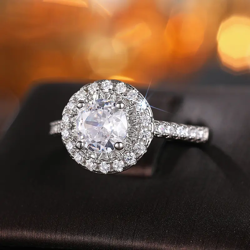 Huitan Luxury Round Zirconia Finger Ring Female Proposal Finger Jewelry Gorgeous Bridal Wedding Band Graceful Accessories Gift