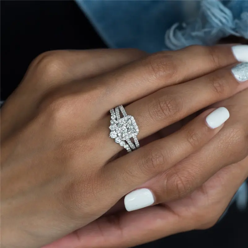 Huitan New Trendy Princess Cut Cubic Zirconia Finger Rings Women Wedding Accessories Fashion Contracted Design Ring Jewelry Gift