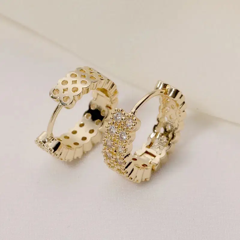 Huitan Fashion Shinning Gold Color Hoop Earrings Female Engagement Accessories with Brilliant Zirconia Stylish Lady Jewelry Gift