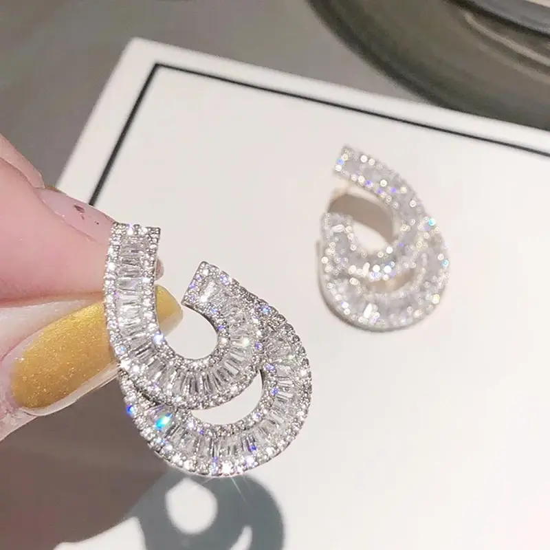 Huitan New Designed Irregular Water-drop Drop Earrings for Women Brilliant Wedding Engagement Jewelry Charm Gift for Girlfriend