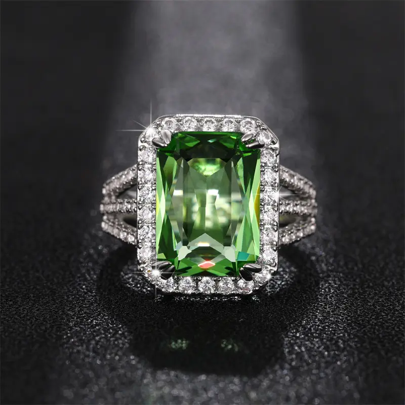 Huitan Hyperbole Cubic Zirconia Rings for Women Luxury Trendy New Wedding Bands Accessories Anniversary Party Wholesale Jewelry