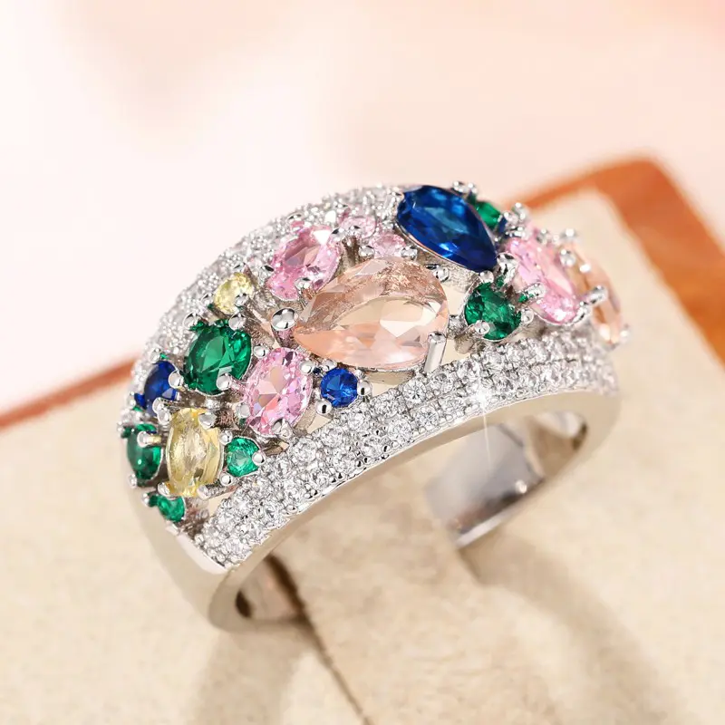 Huitan Multi Colored Cubic Zirconia Women Rings Newly Designed Wedding Engagement Luxury Accessories Fancy Gift Fashion Jewelry