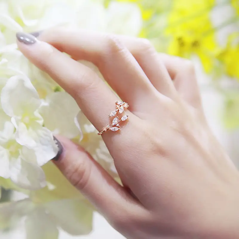 Huitan Exquisite Branch Adjustable Rings for Women Paved Dazzling CZ Stone Daily Wear Fashion Girls Finger Jewelry Birthday Gift
