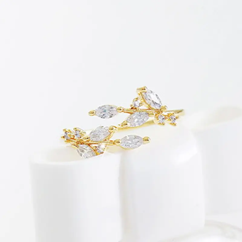 Huitan Exquisite Branch Adjustable Rings for Women Paved Dazzling CZ Stone Daily Wear Fashion Girls Finger Jewelry Birthday Gift