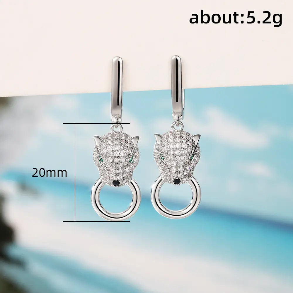 Huitan Hip Hop Green Eyes Leopard Earrings for Women Luxury Silver Color Full Paved CZ Personality Girl Accessories Rock Jewelry
