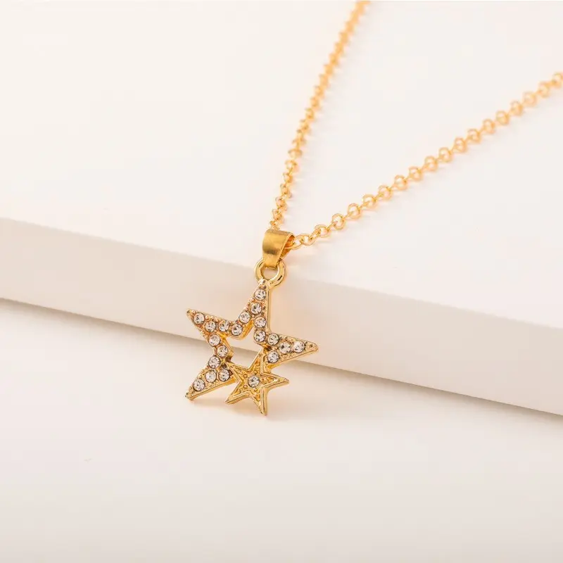 Korean Pentagram Pendant Necklace for Women Personalized Shiny Metal Crystal Clavicle Chain Sweater Chain Fashion Jewelry Gifts