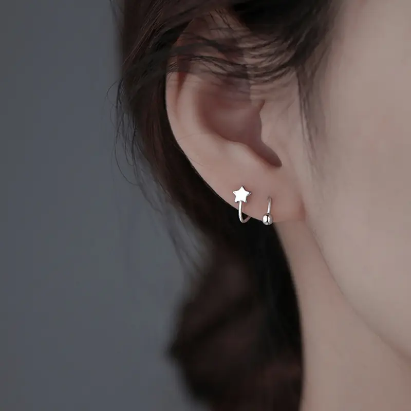 2Pcs Gold Color Minimal Crystal Star Ear Studs Earring for Women Korean Heart Ear Cartilage Helix Piercing Earring Jewelry Gifts