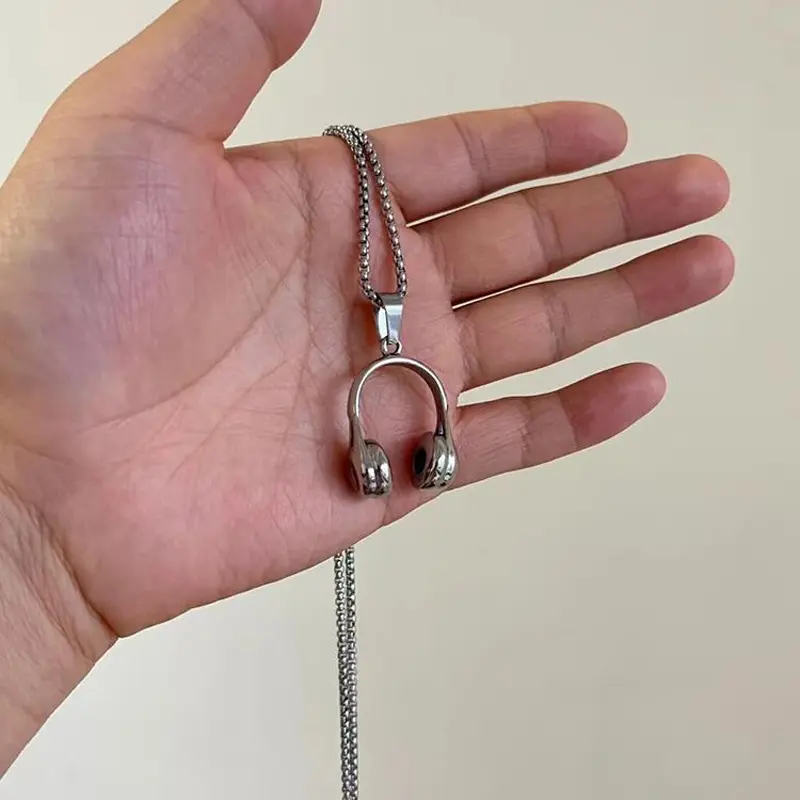 Minimalism Music Earphones Pendant Adjustable Necklace for Women Men Silver Color Earphones Clavicle Chain Sweater Chain Jewelry