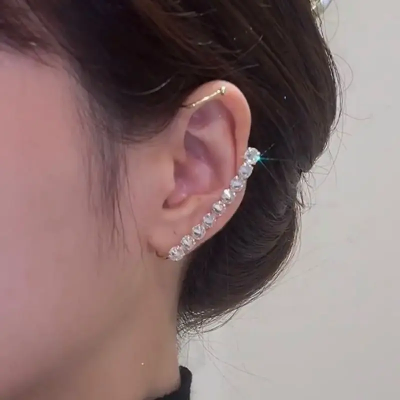 Silver Color Butterfly Ear Cuff Earrings for Women Girls Sparkling Zircon Ear Cuff Clip Earrings Wedding Party Jewelry Gifts