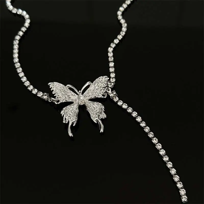 Shiny Full Rhinestone Butterfly Choker Necklace for Women Luxury Silver Color Bling Crystal Clavicle Chain Necklace Jewelry