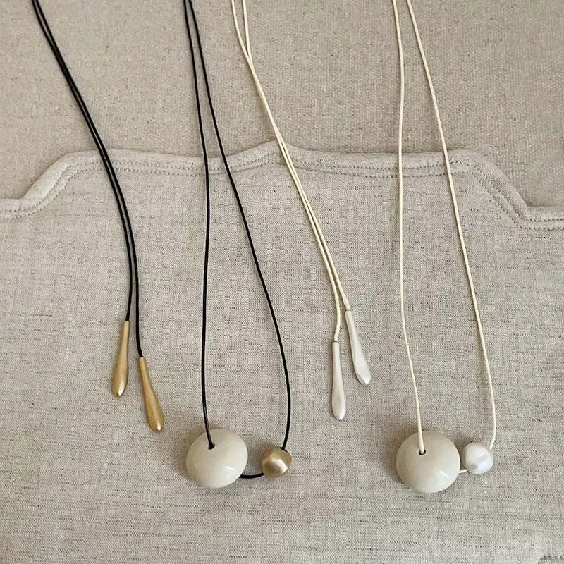 Korean White Cord Bead Pendant Necklace For Women Simple Long Adjustable Sweater Chain Aesthetic Jewelry Gifts 2025