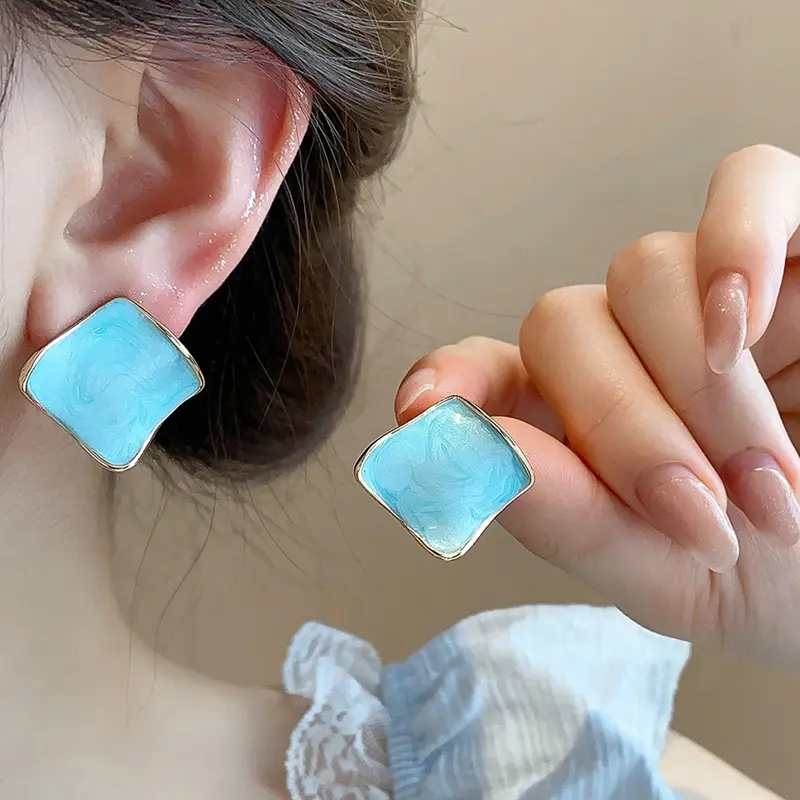 Elegant Blue Drip Oil Irregular Stud Earrings for Women Temperament Metal Geometric Circular Stud Earrings Fashion Date Jewelry