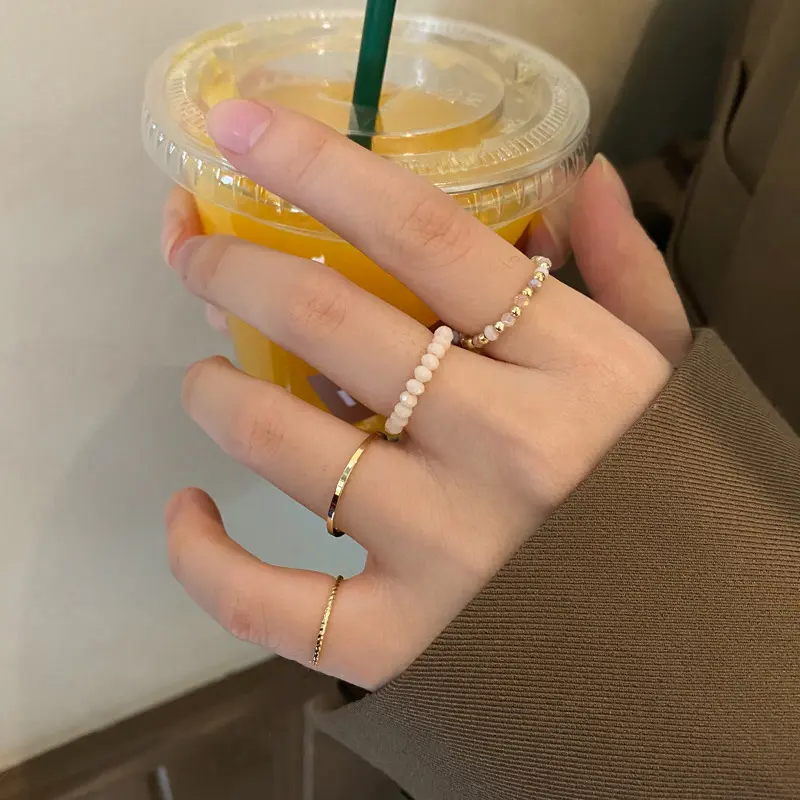 4Pcs Women's Ring Summer Crystal Beaded Vintage Rings Set New Korean Women Jewelry Temperament Accessories Sweet Aesthetic Gift