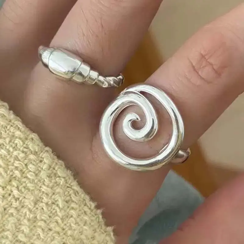 2025 New Fashion Silver Color Hollow Rings for Women Couple Minimalist Metal Round Line Handmade Ring Party Jewelry Gift