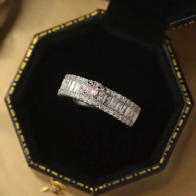 2025 New Fashion Pink Crystal Zircon Love Heart Open Ring for Women Shiny Rhinestone Adjustable Finger Rings Y2K Jewelry Gifts