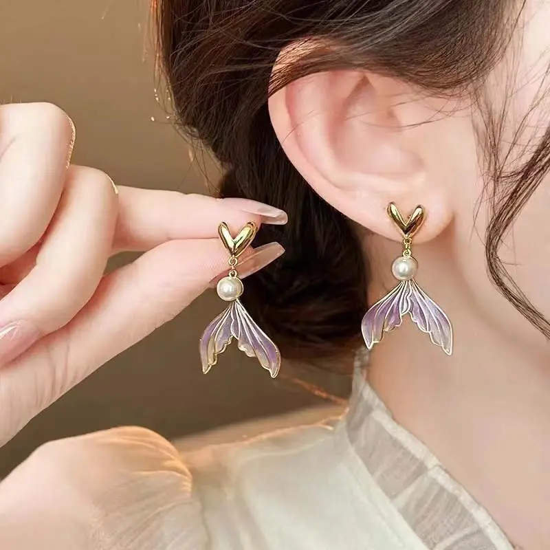 2024 New Fashion Gradient Fishtail Pearl Drop Earrings for Women Elegant Sweet Long Asymmetry Temperament Earrings Jewelry