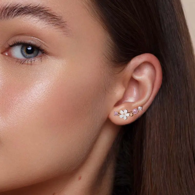 Korean Rhinestone  Flower Leaves Stud Earrings For Women Girls Elegant Crystal Shell Flower Personality Earrings Jewelry Brincos