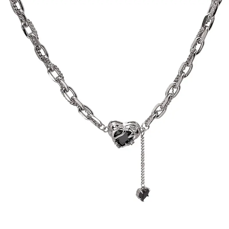 Punk Black Crystal Heart Pendant Necklaces For Women Men Fashion Silver Color Metal Clavicle Chain Necklaces Y2K Jewelry Gifts