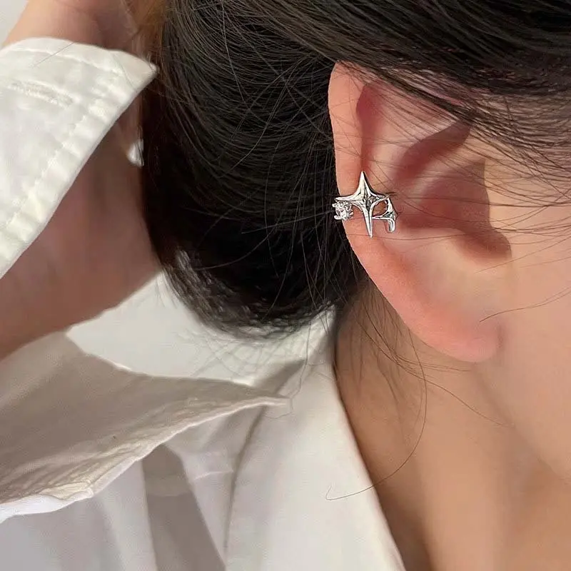 1Pcs Sliver Color Zircon Star Ear Clip Earrings for Women Men Simple C-Shaped Geometric No Piercing Pentagram Ear Cuff Jewelry