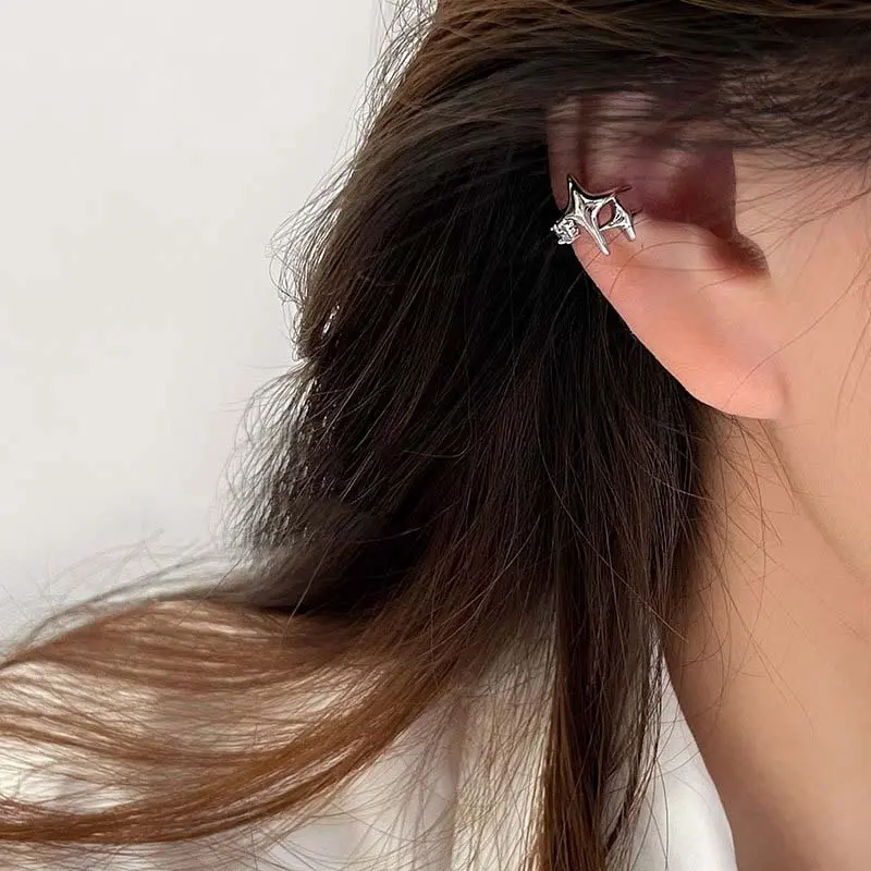 1Pcs Sliver Color Zircon Star Ear Clip Earrings for Women Men Simple C-Shaped Geometric No Piercing Pentagram Ear Cuff Jewelry