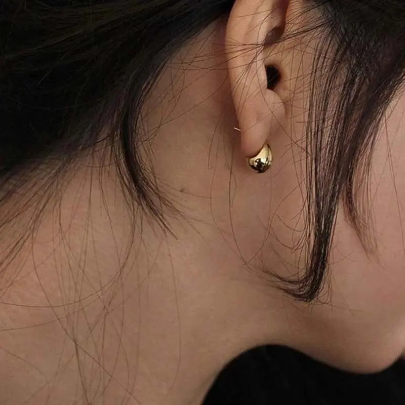 Fashion Silver Color Water Drop Earring for Women Minimalist Metal Small Glossy Beans Personality Earrings Jewelry Gifts