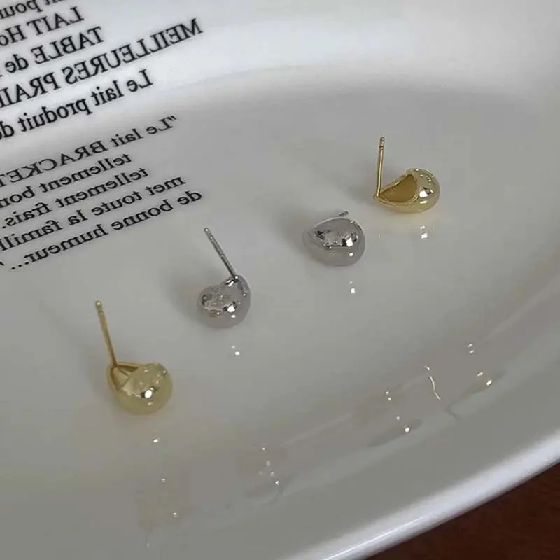 Fashion Silver Color Water Drop Earring for Women Minimalist Metal Small Glossy Beans Personality Earrings Jewelry Gifts