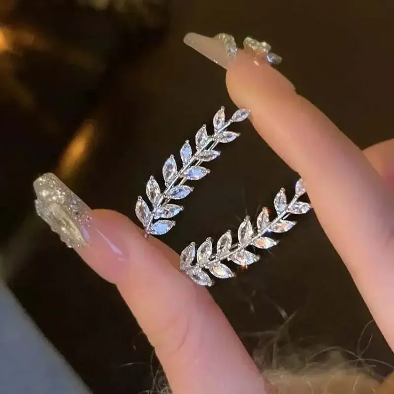 Luxury Shiny Zircon Leaf Stud Earrings For Women Exquisite Crystal Wheat Ear Ear Cuff Wrap Earrings Wedding Jewelry Bijoux