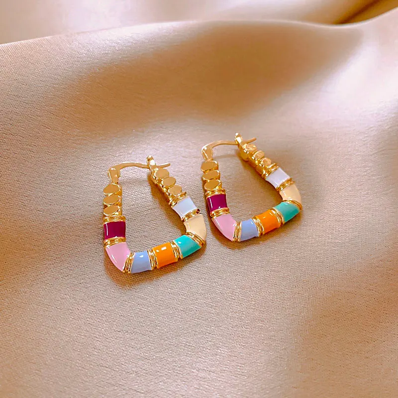 2024 New Arrival Colorful Enamel Drip Oil Square Hoop Earrings For Women Elegant Metal Heart Shaped Geometric Earrings Jewelry