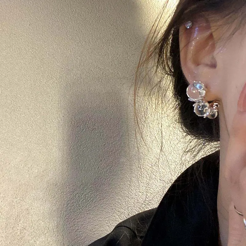 2025 New Trend Silver Color Transparent Round Balls Stud Earrings For Women Girl Korean Beaded Temperament Earrings Jewelry