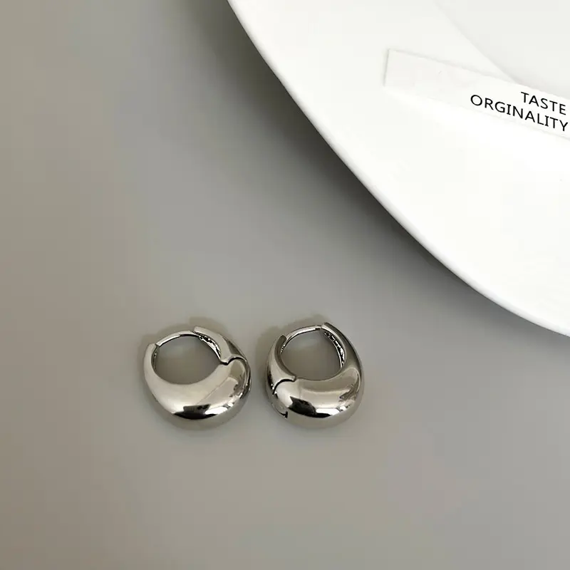 Classic Frosted Metal Droplet Shaped Hoop Earrings for Women Temperament Simple Gold Color Earrings Fashion Wedding Jewelry Gift