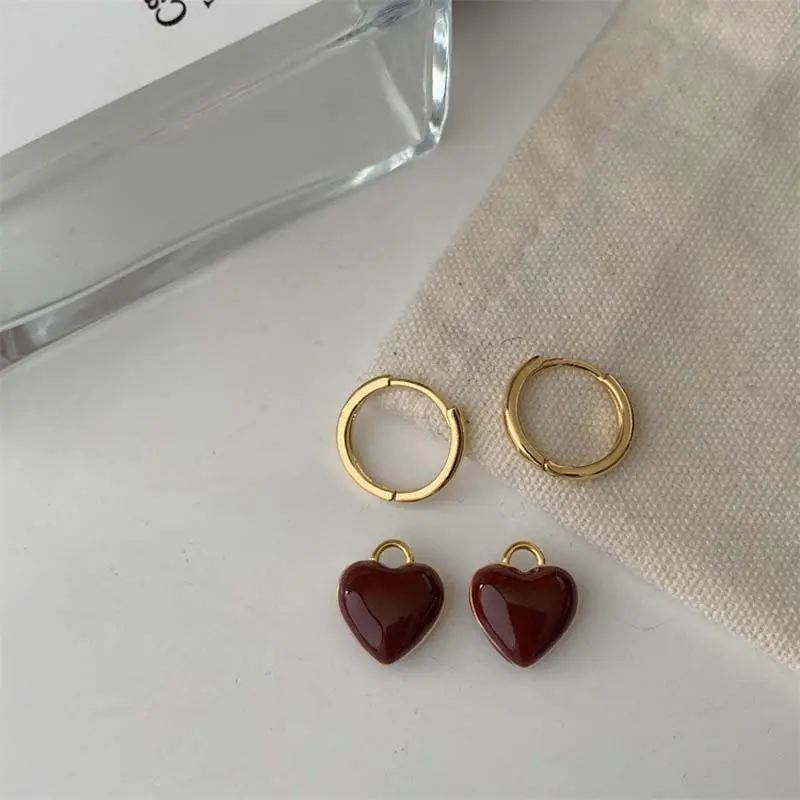 2025 New Arrival Red Love Heart Dangle Earrings For Women Vintage Elegant Gold Color Peach Temperament Earrings Jewelry